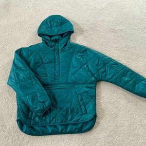 women’s small American Eagle popover puffer jacket